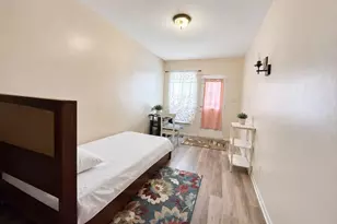 30-59 82nd St, East Elmhurst, NY 11370 - Photo 6