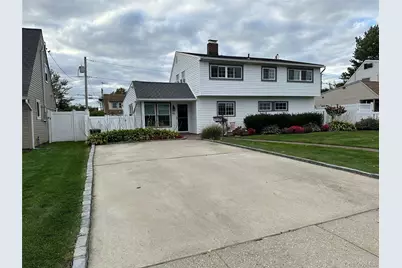 86 Shepherd Lane, Levittown, NY 11756 - Photo 4