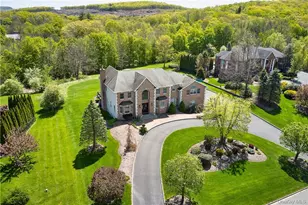 17 Constitution Ct, Tuxedo Park, NY 10987 - Photo 2
