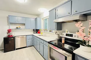 5 Arizona Pl, Huntington Station, NY 11746 - Photo 6