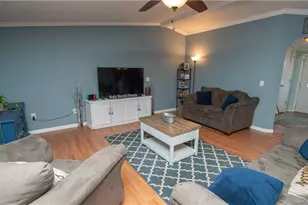 3 Wildwood Ln, Wallkill, NY 12589 - Photo 2
