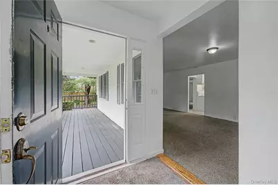 87 Daly Road, East Northport, NY 11731 - Photo 6