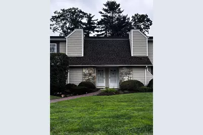 203 Lake Pointe Circle #203, Middle Island, NY 11953 - Photo 2