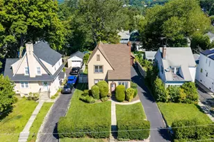 136 Grant Ave, White Plains, NY 10604 - Photo 6
