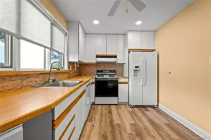 136 Grant Ave, White Plains, NY 10604 - Photo 16