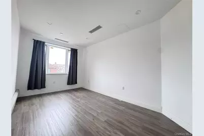 136-20 Booth Memorial Avenue #3A, Flushing, NY 11355 - Photo 12