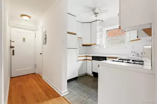 320 S Broadway, Tarrytown, NY 10591 - Photo 8