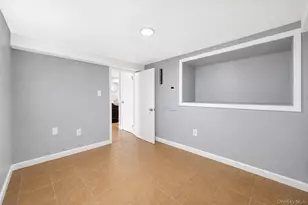 666 Rosevale Ave, Ronkonkoma, NY 11779 - Photo 32