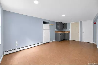 666 Rosevale Avenue, Ronkonkoma, NY 11779 - Photo 28