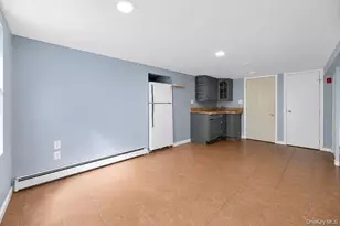 666 Rosevale Ave, Ronkonkoma, NY 11779 - Photo 28