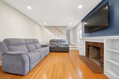 95 Union Street, Freeport, NY 11520 - Photo 16