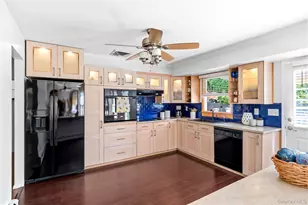 1 Wheeler Ct, Deer Park, NY 11729 - Photo 12