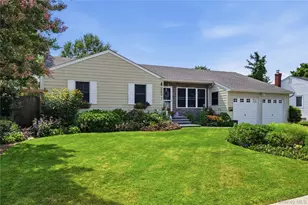 1 Wheeler Ct, Deer Park, NY 11729 - Photo 2