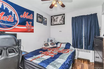 20 Jamaica Avenue, Plainview, NY 11803 - Photo 14