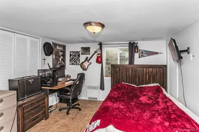 20 Jamaica Avenue, Plainview, NY 11803 - Photo 16