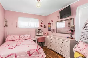 20 Jamaica Ave, Plainview, NY 11803 - Photo 12