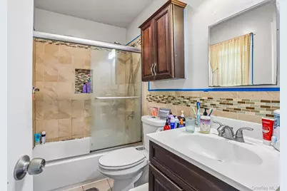 12 Bryn Mawr Parkway, Bronxville, NY 10708 - Photo 14