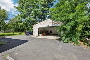 12 Bryn Mawr Pkwy, Bronxville, NY 10708 - Photo 20
