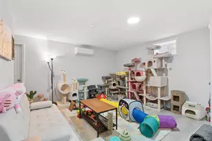 17 Robinwood St, Mastic, NY 11950 - Photo 18