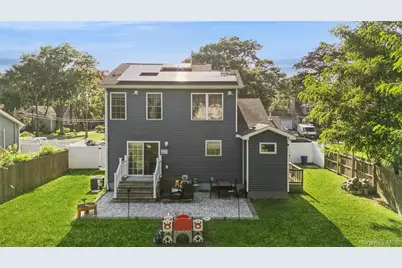 17 Robinwood Street, Mastic, NY 11950 - Photo 30