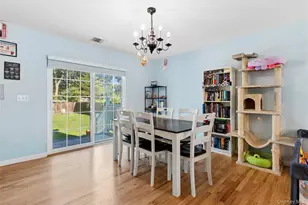 17 Robinwood St, Mastic, NY 11950 - Photo 6