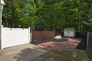 7 Roundtree Ct, Beacon, NY 12508 - Photo 22