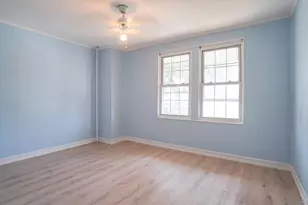 92-21 Winchester Blvd, Queens Village, NY 11428 - Photo 8