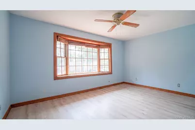9221 Winchester Boulevard, Queens Village, NY 11428 - Photo 22