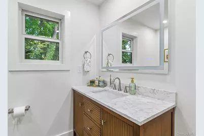 230 Union Avenue, Holbrook, NY 11741 - Photo 20