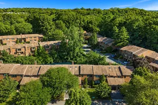 95 Windsor Gate Dr, New Hyde Park, NY 11040 - Photo 46