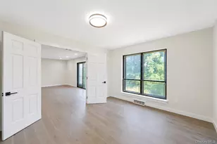 95 Windsor Gate Dr, New Hyde Park, NY 11040 - Photo 14