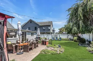 50 Sunrise Ln, Levittown, NY 11756 - Photo 30