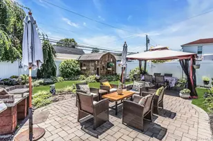 50 Sunrise Ln, Levittown, NY 11756 - Photo 28