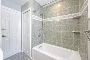 1032 N Hamilton Ave, Lindenhurst, NY 11757 - Photo 22