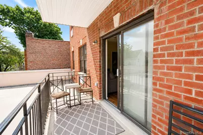 10228 Jamaica Avenue, Richmond Hill, NY 11418 - Photo 20