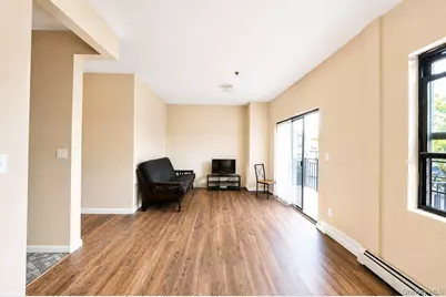 10228 Jamaica Avenue, Richmond Hill, NY 11418 - Photo 28