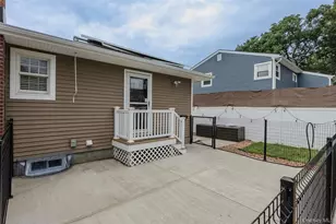 133 Missouri Ave, Bay Shore, NY 11706 - Photo 36