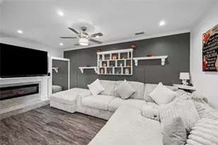 133 Missouri Ave, Bay Shore, NY 11706 - Photo 14