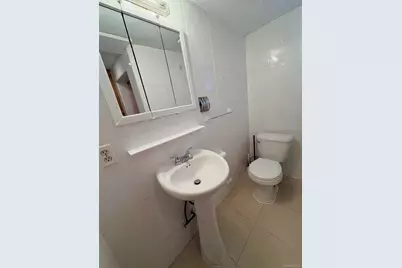 73-07 Utopia Parkway, Fresh Meadows, NY 11366 - Photo 12