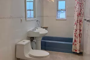 73-07 Utopia Pkwy, Fresh Meadows, NY 11366 - Photo 18