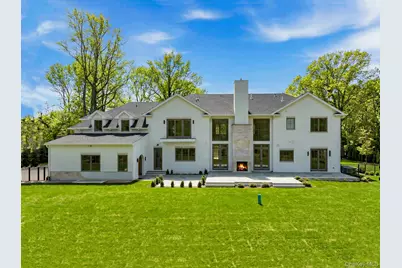 25 W Creek Farms Road, Sands Point, NY 11050 - Photo 36