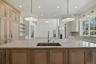 25 W Creek Farms Rd, Sands Point, NY 11050 - Photo 14