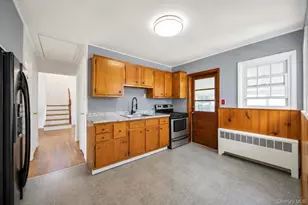 125 S 5th St, Bethpage, NY 11714 - Photo 6