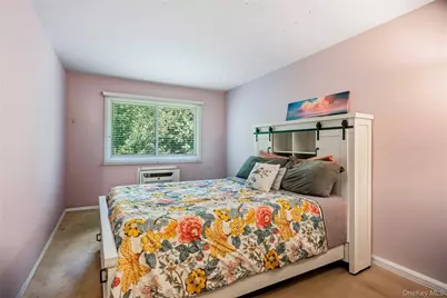 2453 Union #20B, Islip, NY 11751 - Photo 10
