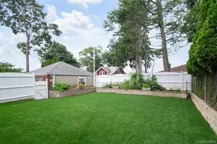 53 Briggs Ave, Yonkers, NY 10701 - Photo 4