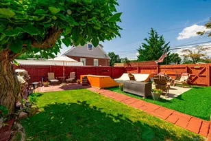 733 9th St, West Babylon, NY 11704 - Photo 20