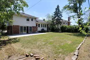 52 Blanche, Plainview, NY 11803 - Photo 28