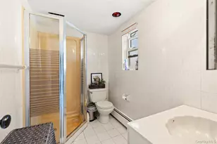 1967 Oakland Ave, Wantagh, NY 11793 - Photo 14