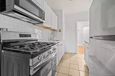 20 William Street #2G, Mount Vernon, NY 10552 - Photo 6