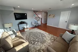 403 S Bayview Ave, Freeport, NY 11520 - Photo 20